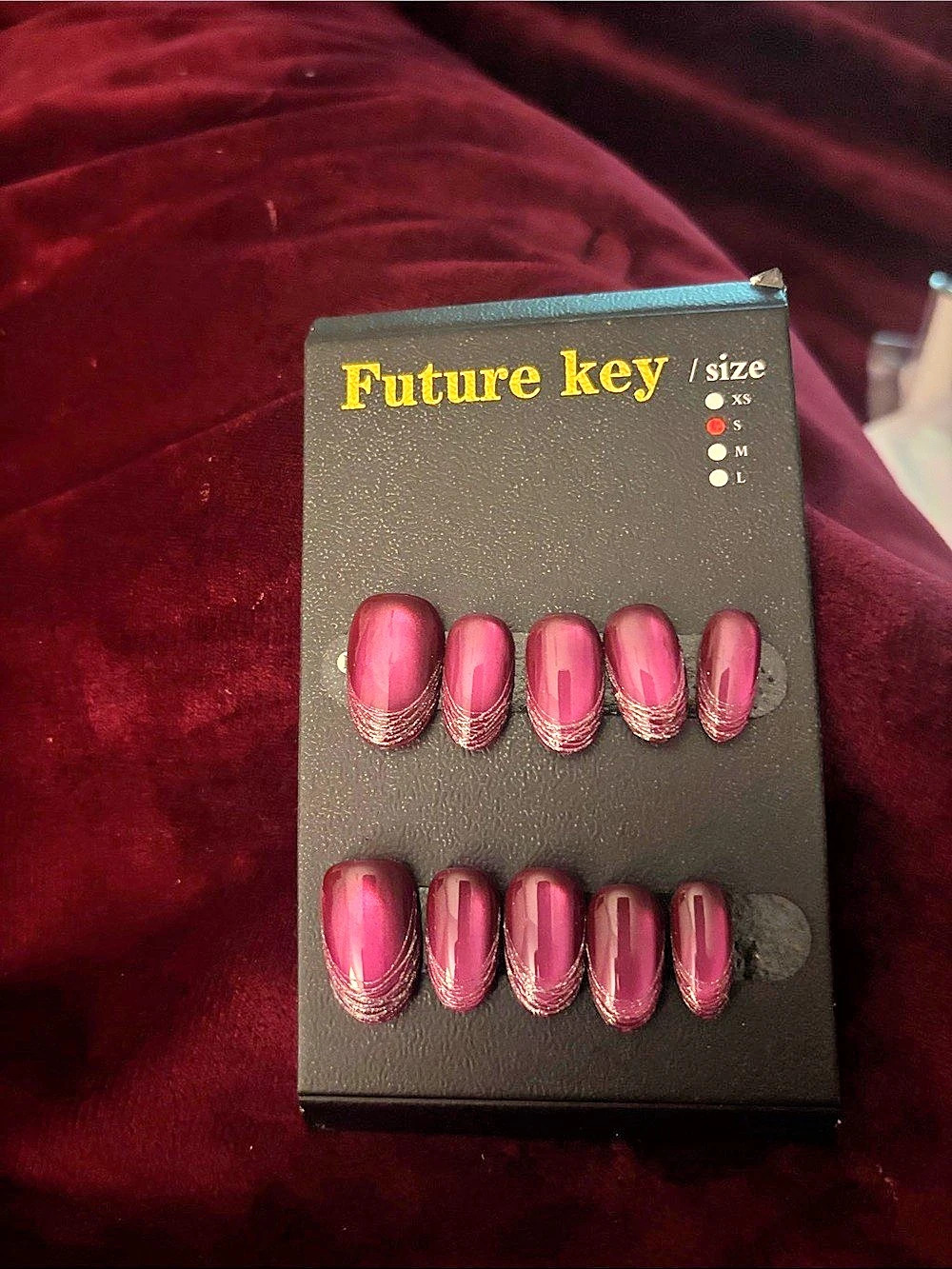 Future key Press-On Nails Pink